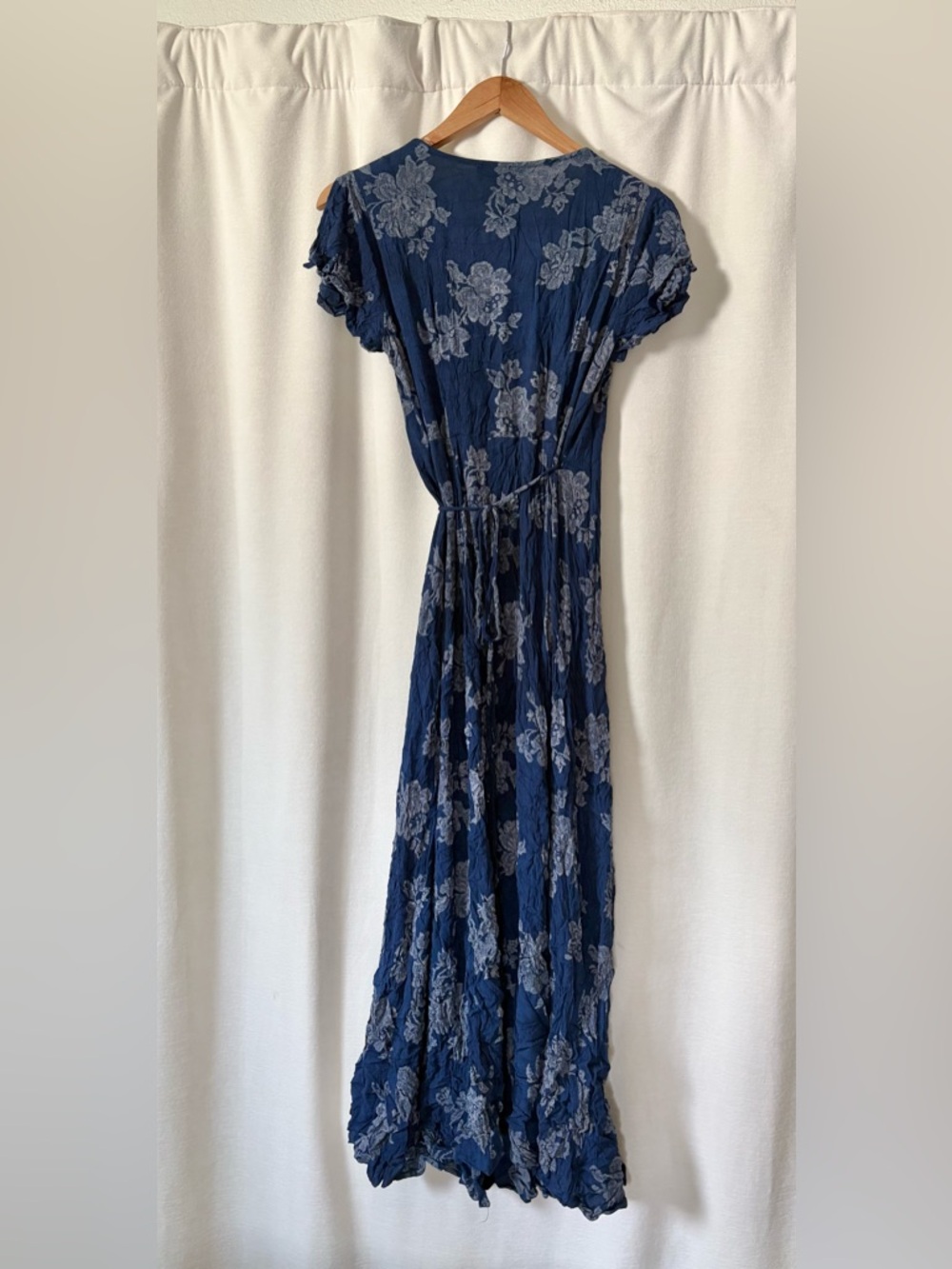 Lulus Heart of Marigold Navy Blue Floral Print Wrap Maxi Dress size M - Picture 5 of 8